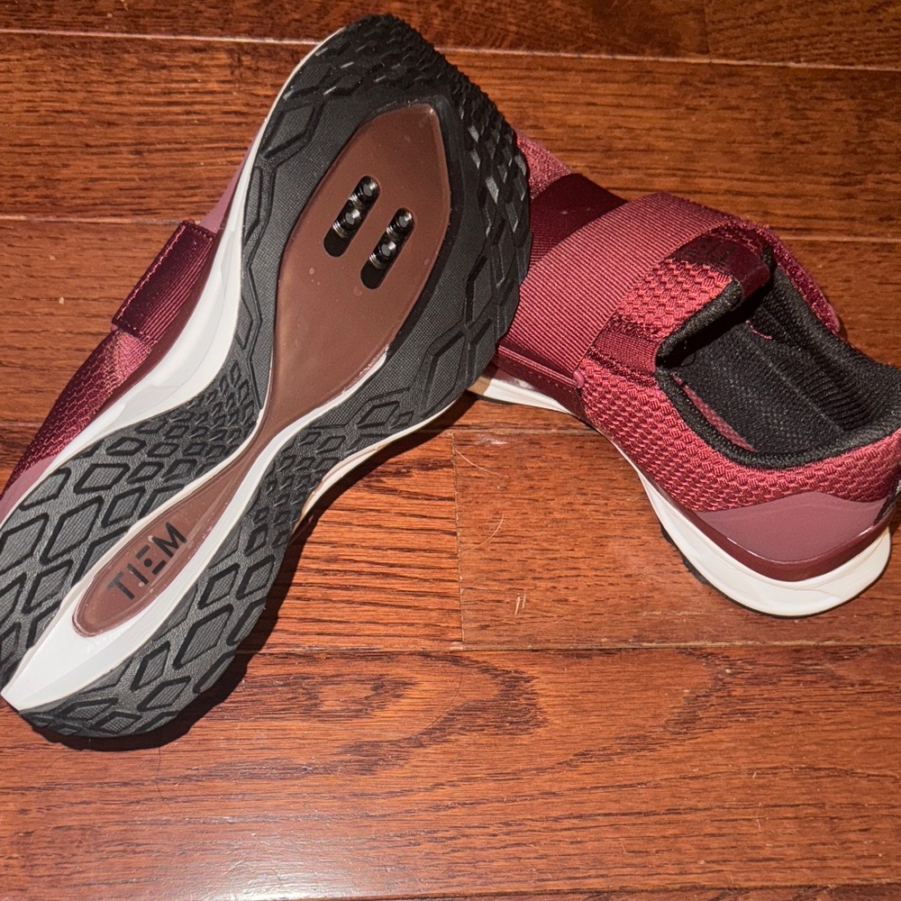 TIEM Women's Cycling Shoes - Merlot - Picture 3 of 6